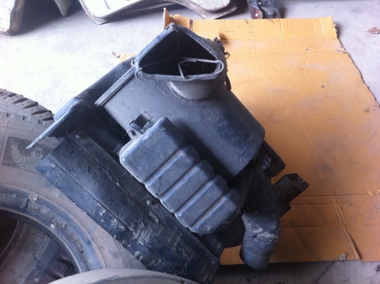 ขายเสื้อกรอง 10 ล้อ Hino 3M สภาพพร้อมใช้งาน ขายเสื้อกรอง 10 ล้อ Hino 3M สภาพพร้อมใช้งาน