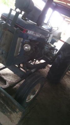 ขายรถไถฟอร์ด6600เสื้อลายรถพร้อมใช้เอกสารพร้อมจดทะเบียนโอนราคา350000