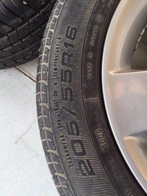 ขายล้อแม็คแท้ ฮอนด้า ซีวิค พร้อมยาง 205/55 R16 ปี 2010 ขายล้อแม็คแท้ ฮอนด้า ซีวิค พร้อมยาง 205/55 R16 ปี 2010