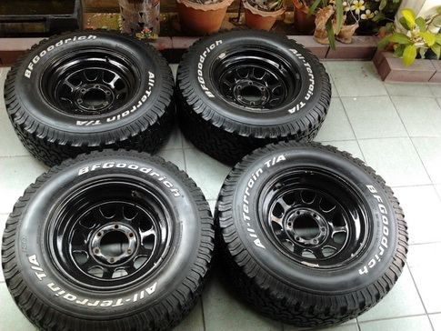 ล้อลาย Rock + BF All 265/70/16 ปี11 สวยๆ 1ชุด