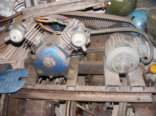 หัวปั้มลม Puma  พร้อมมอเตอร์ Mitsu ไฟ 3 เส้น