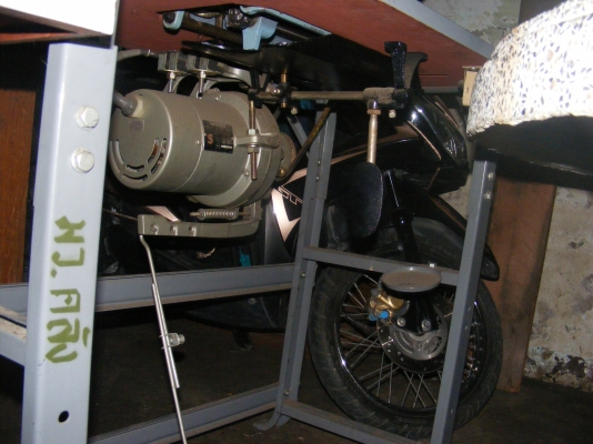 จักรเย็บผ้า Singer