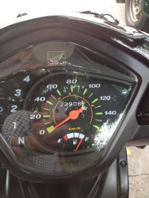 ฮอนด้าเวฟ 110 หัวฉีดลดราคาแล้วต่อมาเลย ฮอนด้าเวฟ 110 หัวฉีดลดราคาแล้วต่อมาเลย