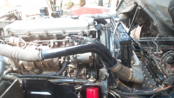 NQR 150HP สวยๆดั้มสามมิตอินเตอร์ torbo 6เกียร์