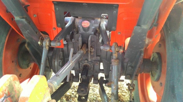 ขายรถไถ KUBOTA L3608 ดันหน้าคานบน+ผาน4