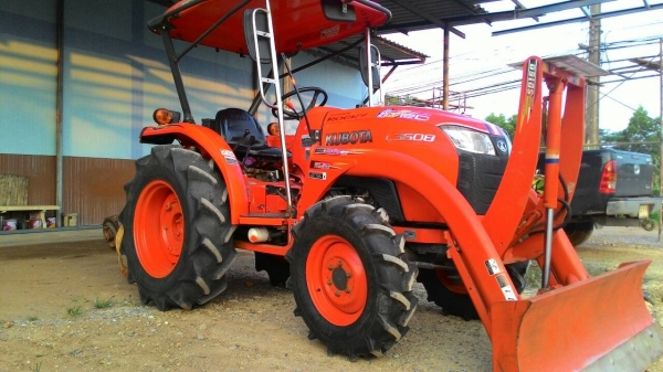 ขายรถไถ KUBOTA L3608 ดันหน้าคานบน+ผาน4