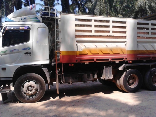 รถฮีโน่ 10 ล้อดั้ม 380 แรงม้า. ปี 54  ( ขายแม่ , ลูก )   สนใจติดต่อ 081 - 6079515