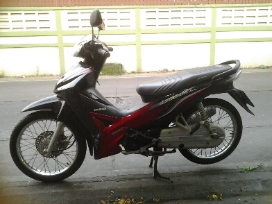 เวฟ110iปี2555ตาทเท้า