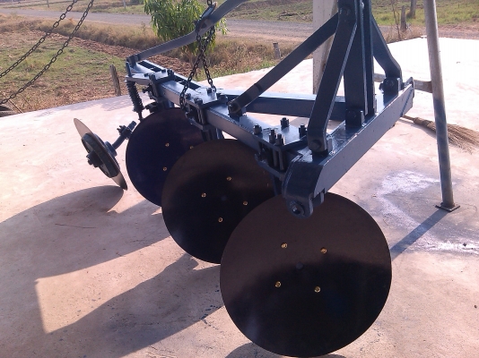 ขายผาน3 ,TTสวยๆๆโครง4,ใบใหม่หมดลูกปืนแน่นพร้อมลุยงานครับราคาเบาๆครับ... ขายผาน3 ,TTสวยๆๆโครง4,ใบใหม่หมดลูกปืนแน่นพร้อมลุยงานครับราคาเบาๆครับ...