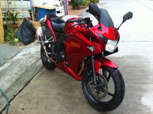 ปรับราคา!! ขาย cbr250i ปี2011 ราคา 65000 บาท ต่อรองได้