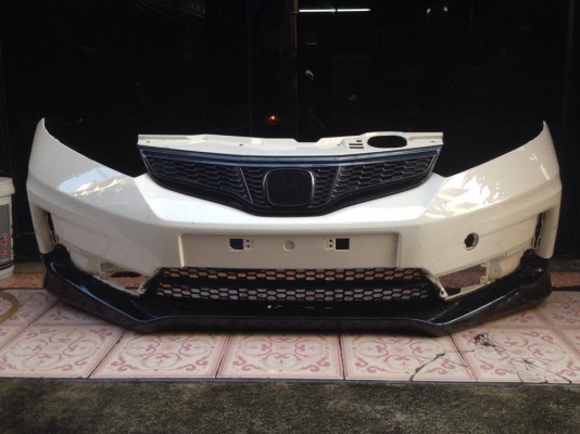 กันชนหน้า jazz