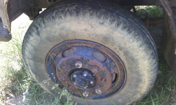 รถมิตซู 10 ล้อ  ท้ายลาด  FN527M - TD /  195 แรงม้า. ปี 37    สนใจติดต่อ  081 - 6079515