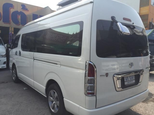 TOYOTA COMMUTER 2.5 ดีเชลล์ แต่งวีไอพีแล้ว หลังคาสุง แต่งวีไอพี พิเศษราคา 899,000 บาทเท่านั้นค่ะโทร 0922726669 คุณตันหยงค่ะ