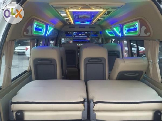 มาแล้วค่ะ รถตู้เบนซิน 2008 แต่งวีไอพี ราคา 679,000 บาทโทร 0922726669 คุณตันหยงค่ะ