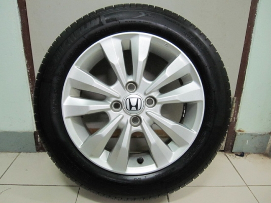 ขายล้อแม็ก Honda City พร้อมยางขอบ 15