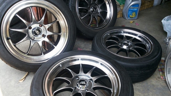 ล้อใหม่ไม่เคยใช้งาน ยาง maxxis pro 195 55 15 ปียาง3213