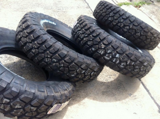 ขายยางใหม่ BF Goodrich Mud-terrain KM2 255 85 r16 ชุดสุดท้าย ขายยางใหม่ BF Goodrich Mud-terrain KM2 255 85 r16 ชุดสุดท้าย
