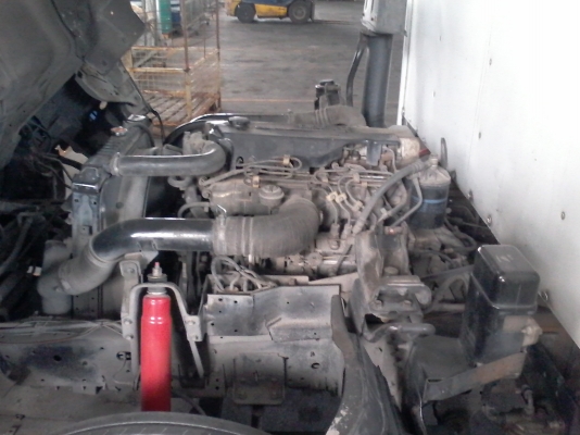 ขายด่วนครับ NQR 150 ยาว 5.5m. ปี 48 (หัวคัสชี NQR70R152B4-7100837 เครื่องยนต์ 4HE1-221990 รถสวย เอกสารพร้อม ครับ