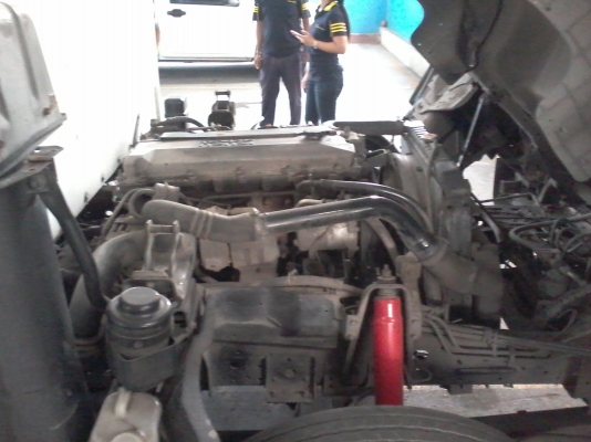 ขายด่วนครับ NQR 150 ยาว 5.5m. ปี 48 (หัวคัสชี NQR70R152B4-7100837 เครื่องยนต์ 4HE1-221990 รถสวย เอกสารพร้อม ครับ