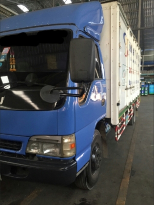 ขายด่วนครับ NQR 150 ยาว 5.5m. ปี 48 (หัวคัสชี NQR70R152B4-7100837 เครื่องยนต์ 4HE1-221990 รถสวย เอกสารพร้อม ครับ