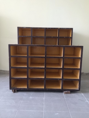 ขายชั้นวางของ 16 ช่อง