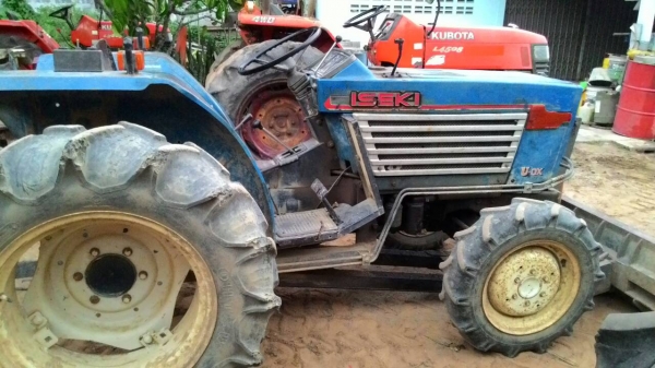 ขายรถไถ ISEKI TL2700F 2เพลา พาวเวอร์ มีดันหน้า ขายรถไถ ISEKI TL2700F 2เพลา พาวเวอร์ มีดันหน้า