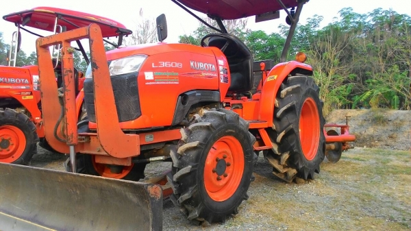 ขายรถไถ KUBOTA L3608 2 เพลา ดันหน้า+ผาน6 พร้อมใช้ ขายรถไถ KUBOTA L3608 2 เพลา ดันหน้า+ผาน6 พร้อมใช้