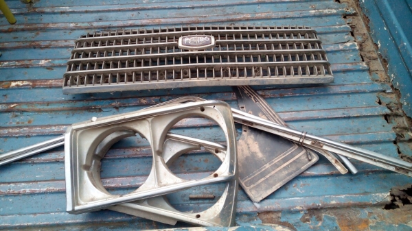 กระจังหน้าrt100