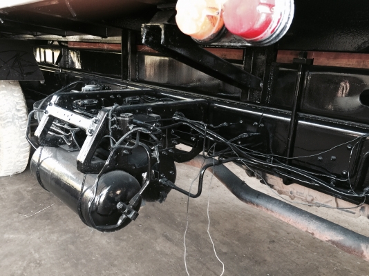 (เสร็จแล้วพร้อมขาย)10ลัอดั้ม2เพลา195แรงปี2540 Isuzu DECA. FVZ33MZPรถห้างแท้ เดิมๆทั้งคันสีไม่สวย..เก็บสีใหม่ทั้งคัน(ใกล้เสร็จ)