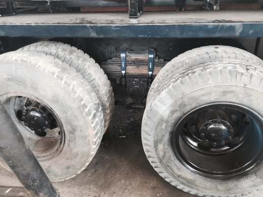 (เสร็จแล้วพร้อมขาย)10ลัอดั้ม2เพลา195แรงปี2540 Isuzu DECA. FVZ33MZPรถห้างแท้ เดิมๆทั้งคันสีไม่สวย..เก็บสีใหม่ทั้งคัน(ใกล้เสร็จ)