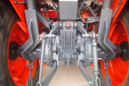 ขายรถไถKubota L4508DI (4WD) พร้อมใบมีดหน้า และผานพรวนช้างใหม่ ขายรถไถKubota L4508DI (4WD) พร้อมใบมีดหน้า และผานพรวนช้างใหม่