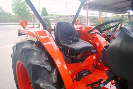 ขายรถไถKubota L4508DI (4WD) พร้อมใบมีดหน้า และผานพรวนช้างใหม่