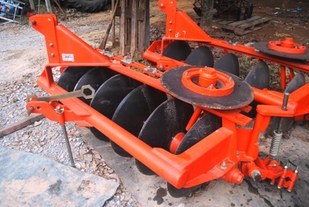ขายรถไถKubota L4508DI (4WD) พร้อมใบมีดหน้า และผานพรวนช้างใหม่