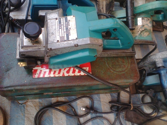 กบมากีตา 3 นิ้วพร้อมกล่องอุปกรณ์ครบ