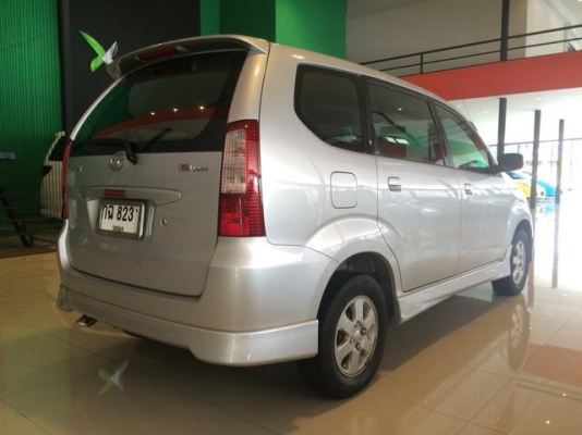 ขาย TOYOTA AVANZA 1.3 S ตัว Top สุด ปี2005 มีแอร์ราว รถสภาพเดิมไม่เคยมีชน วิ่ง 86,000 ต่อประกันประเภท 1 ตลอดได้ลดทุกปี ภาษีเพิ่งต่อ รถใช้รักษามาก เบาะและภายในใหม่เอี่ยม รับประกันว่าสภาพแบบนี้ไม่ต้องหา ขายเพียง 239,000 จัดไฟแนทซ์ดาวน์เพียง 10\% รีบจับจองนะค