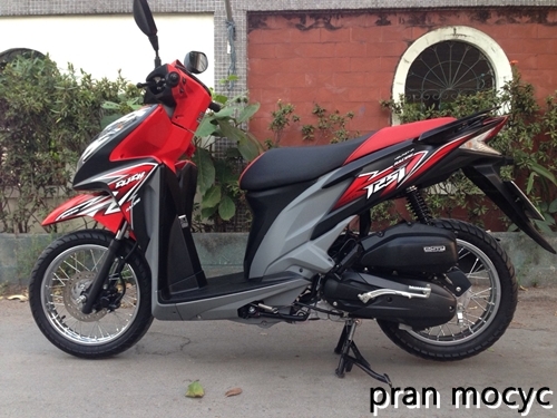 ขายClick 125i รุ่น Racing combi-brake สีเเดงดำ ปี57