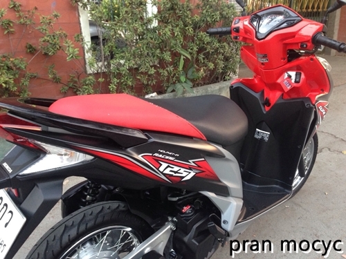 ขายClick 125i รุ่น Racing combi-brake สีเเดงดำ ปี57