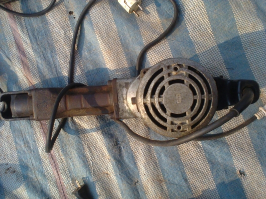 เครื่องสกัดคอนกรีตมากีตาเสื้ออะลูมิเนียม