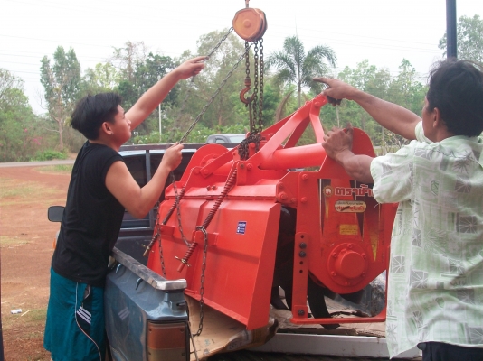 ขายโรตารี่่1.80 เมตรตราช้างใส่กับรถไถ 45 -47แรงยอยใหม่