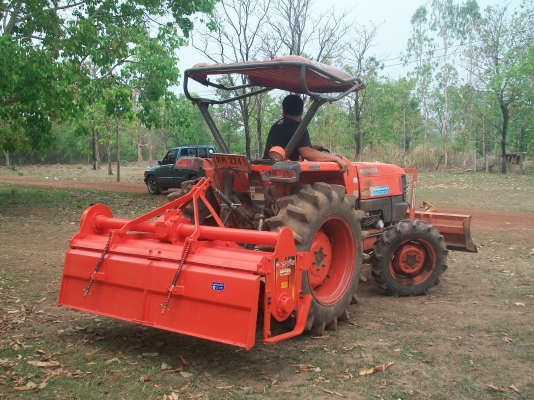 ขายโรตารี่่1.80 เมตรตราช้างใส่กับรถไถ 45 -47แรงยอยใหม่