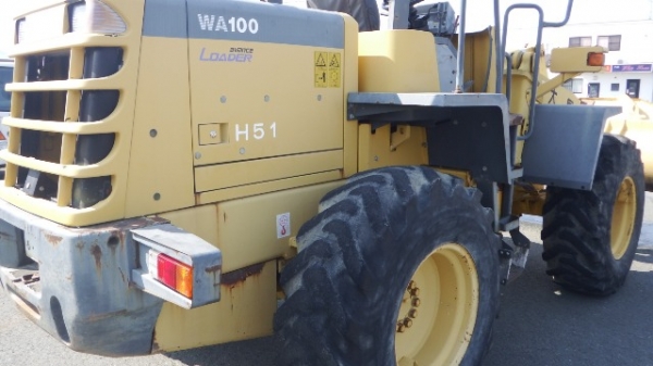 ตักล้อยาง WA100-3E #5**** 2244hr 1999yr Tel : 098-858-5524 สามภพ ครับ