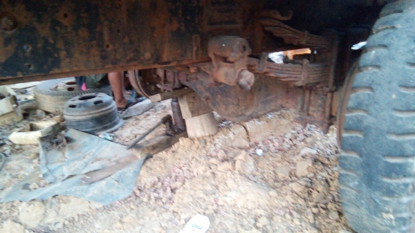 เทนเลอร์ลากอ้อย ลากมัน