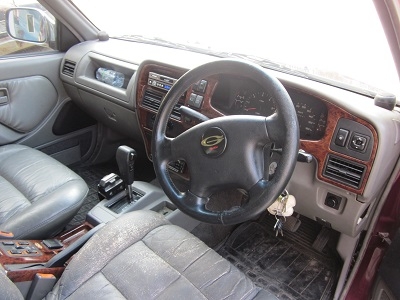 ไทยรุ่งแกรนแอดแวนเจอเครื่อง2.8ออโต้สวยเดิมๆปี2000 ไทยรุ่งแกรนแอดแวนเจอเครื่อง2.8ออโต้สวยเดิมๆปี2000