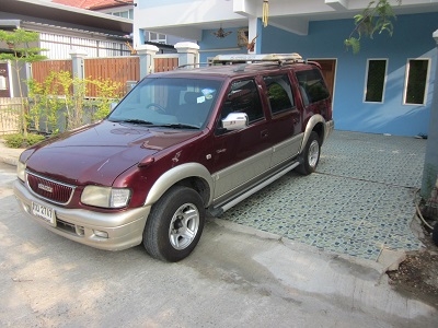 ไทยรุ่งแกรนแอดแวนเจอเครื่อง2.8ออโต้สวยเดิมๆปี2000