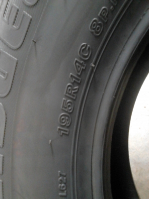 195R14   BRIDGESTONE LEO 627  ยางใหม่  รุ่นขอบในหนา   โทร.081-427-3941