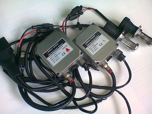 ไฟซีนอล MEGA FORCE H4 บัลลาสต์แท้ ไฟซีนอล MEGA FORCE H4 บัลลาสต์แท้