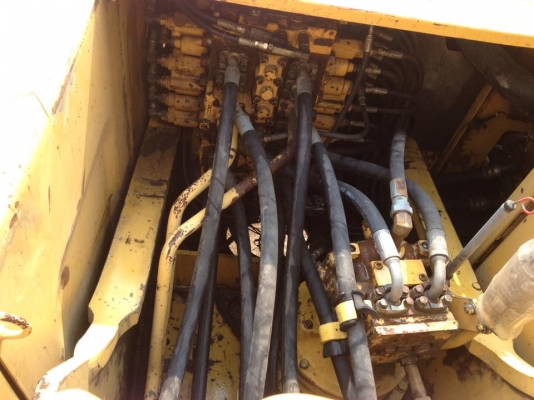 Komutsu Pc200-7 Komutsu Pc200-7