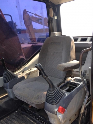 Komutsu Pc200-7 Komutsu Pc200-7