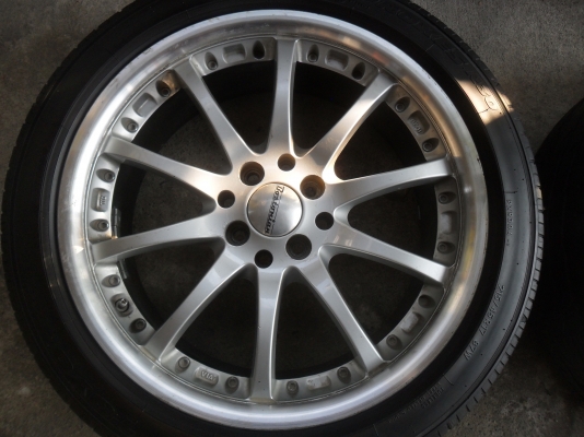 ล้อแม็ก 17นิ้ว 4รู100/114 พร้อมยาง สวยๆ 4 ล้อ ราคา 6500 บาท
