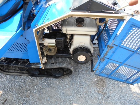 เครื่องนวดข้าว ISEKI HMG40 เครื่องนวดข้าว ISEKI HMG40